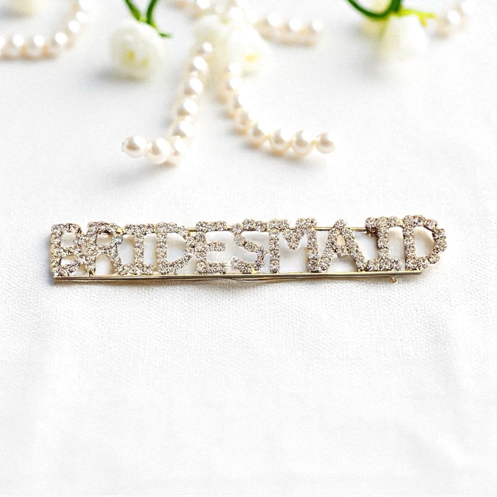 Elegant Rhinestone and Gold Bridesmaid Brooch NWT‎